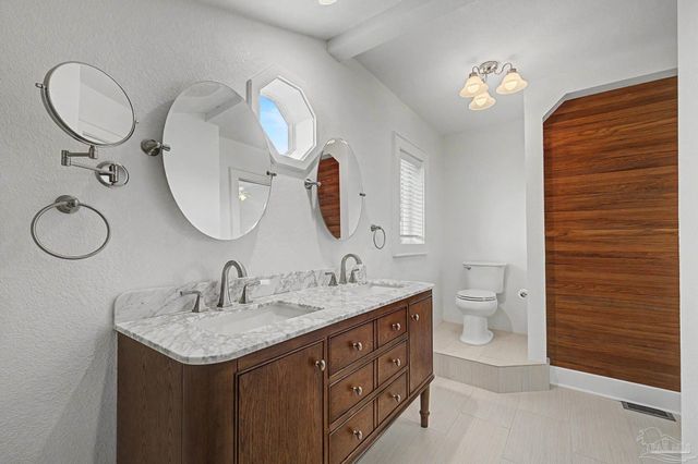 1132 Soundview Trl, Gulf Breeze, FL 32561