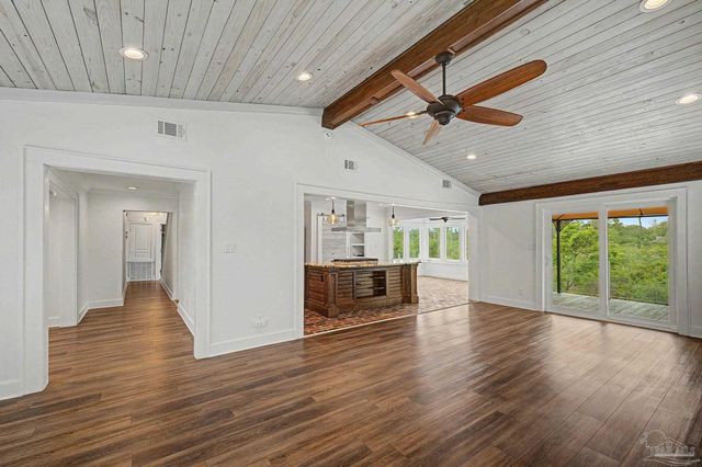 1132 Soundview Trl, Gulf Breeze, FL 32561