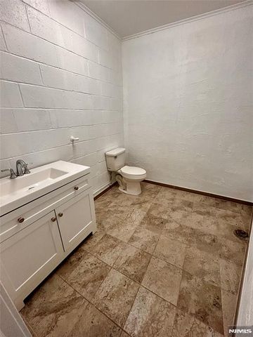 45 Carlton Avenue 2, East Rutherford, NJ 07073