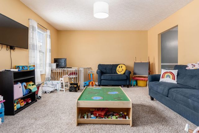 5570 Oldwynne Road, Hilliard, OH 43026