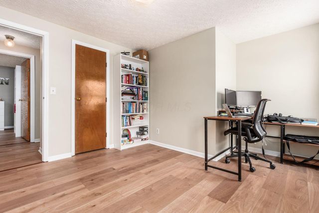 5570 Oldwynne Road, Hilliard, OH 43026