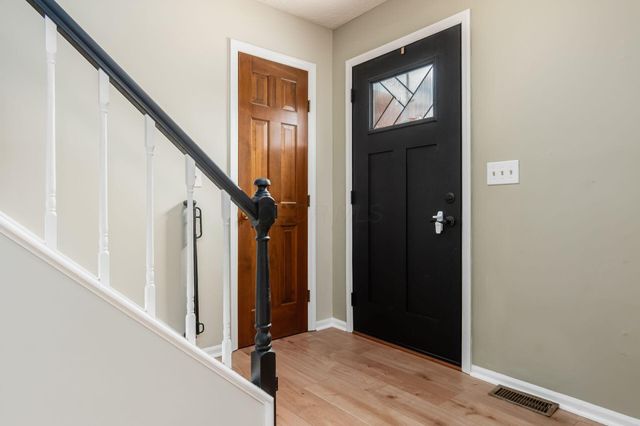 5570 Oldwynne Road, Hilliard, OH 43026