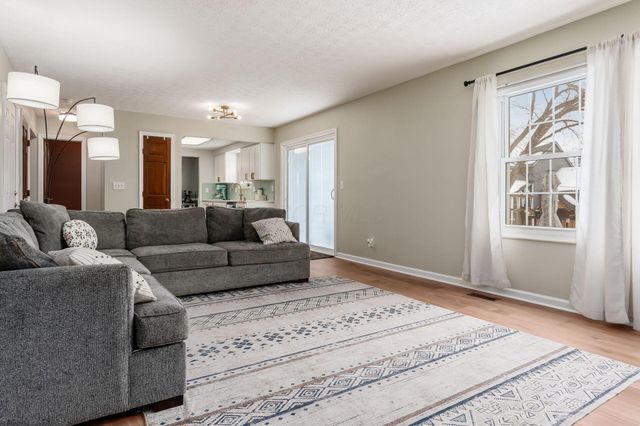 5570 Oldwynne Road, Hilliard, OH 43026