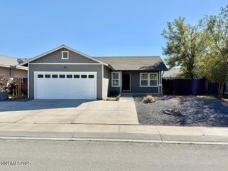 2119 Fort Bridger Road, Fernley, NV 89408