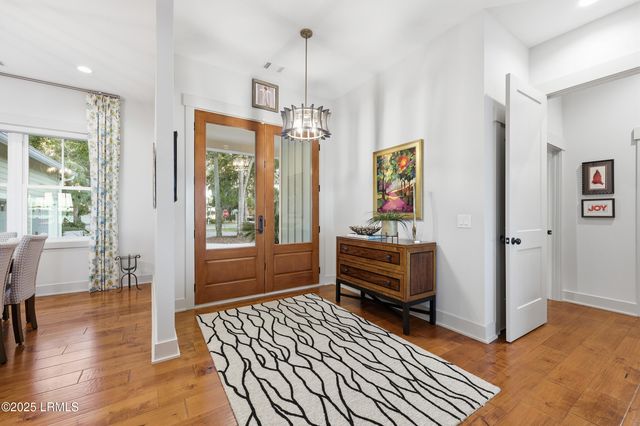 2420 Wilson Drive, Beaufort, SC 29902