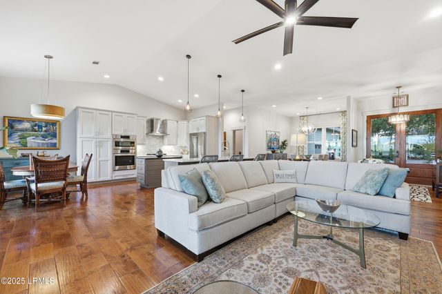 2420 Wilson Drive, Beaufort, SC 29902