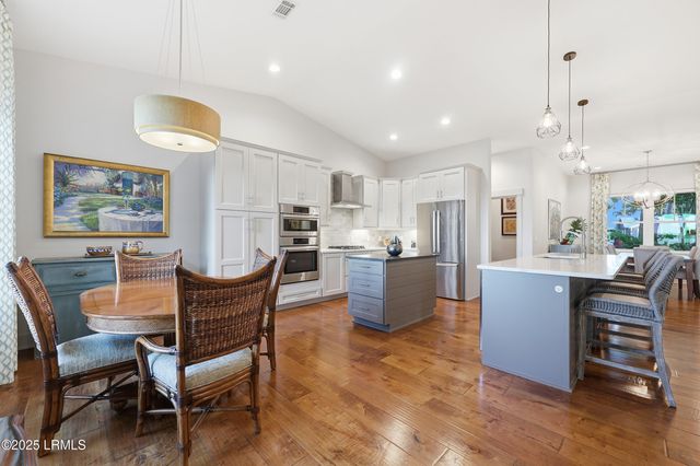 2420 Wilson Drive, Beaufort, SC 29902