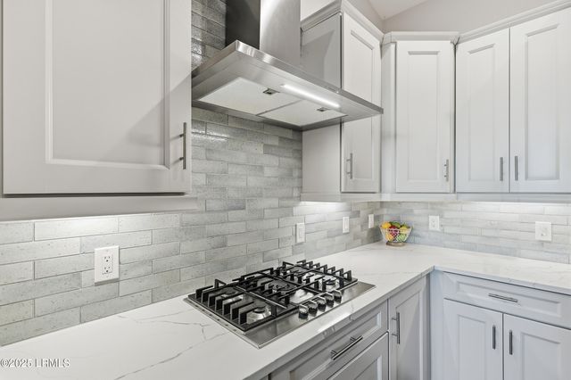 2420 Wilson Drive, Beaufort, SC 29902