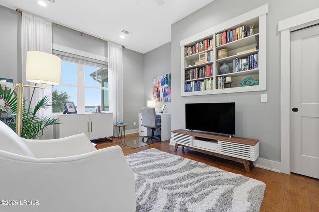 2420 Wilson Drive, Beaufort, SC 29902