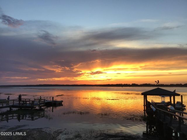 2420 Wilson Drive, Beaufort, SC 29902