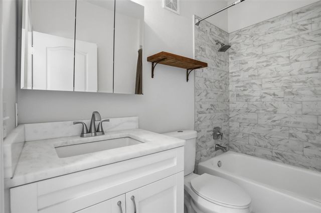 8843 VILLA VIEW CIRCLE 204, Orlando, FL 32821