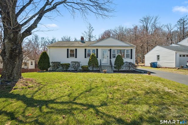 80 Roosevelt St Extension, New Haven, CT 06513