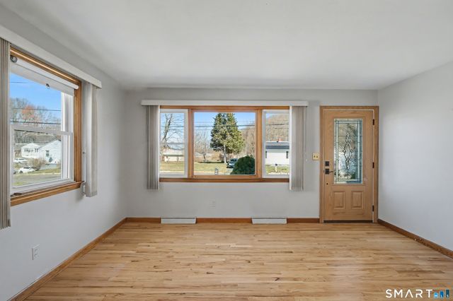 80 Roosevelt St Extension, New Haven, CT 06513