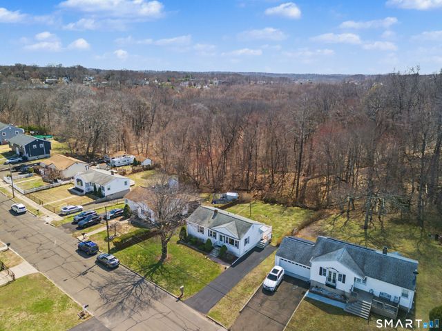 80 Roosevelt St Extension, New Haven, CT 06513