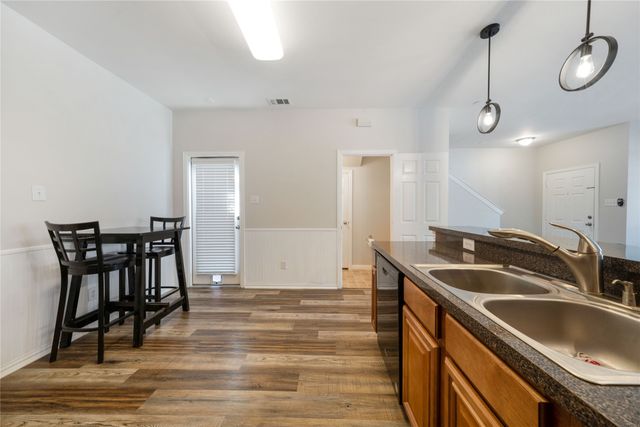 575 S Virginia Hills Drive 402, Mckinney, TX 75072