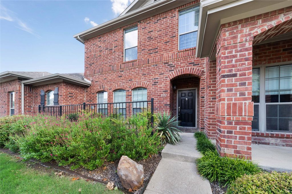 575 S Virginia Hills Drive 402, Mckinney, TX 75072
