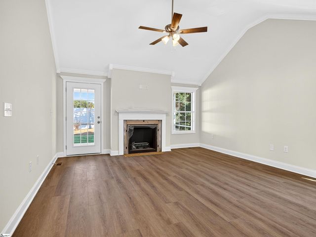413 Amelia Springs Lane, Moore, SC 29369