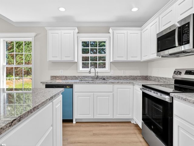 413 Amelia Springs Lane, Moore, SC 29369