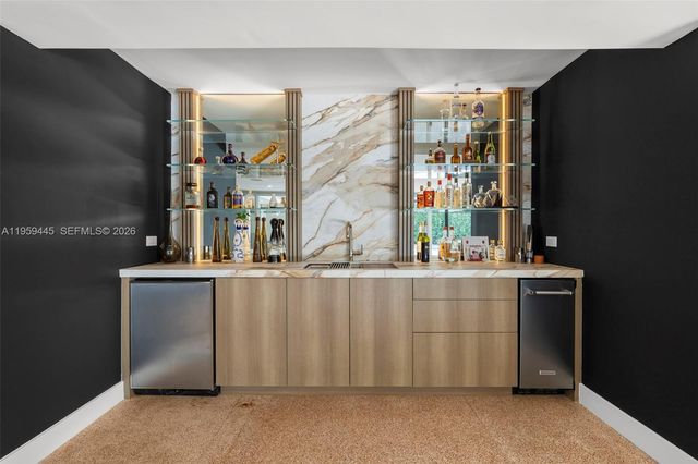 1040 NE 86th St, Miami, FL 33138