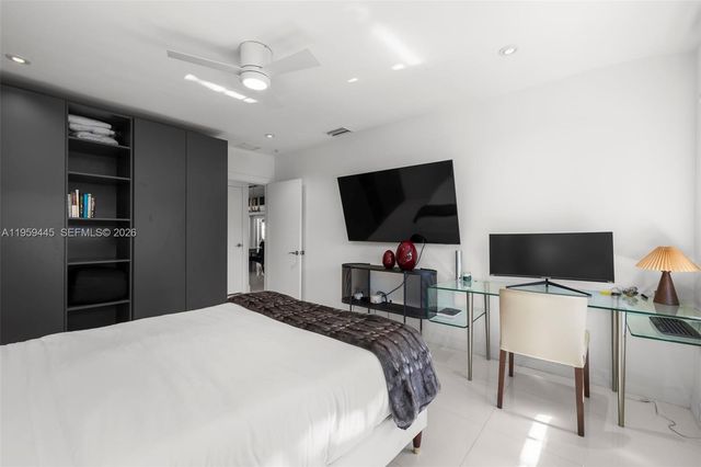 1040 NE 86th St, Miami, FL 33138