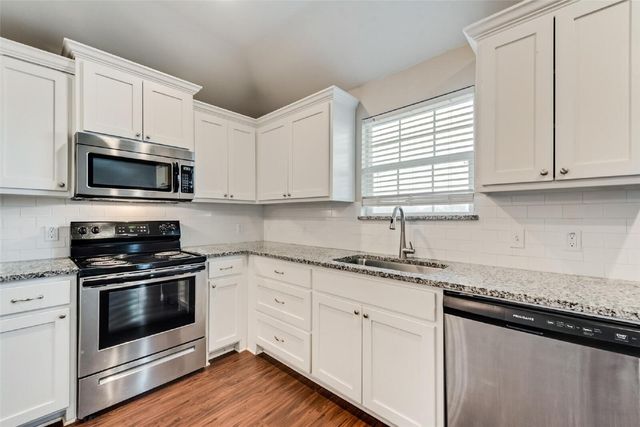 3318 Brookstone Drive, Sherman, TX 75092