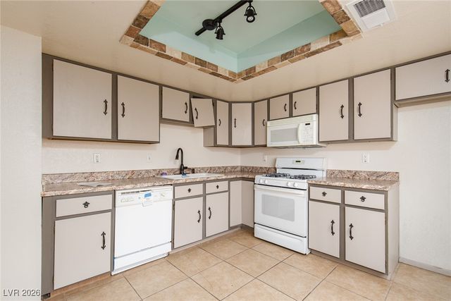 1610 Lorna Drive, Henderson, NV 89011