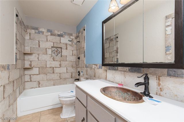 1610 Lorna Drive, Henderson, NV 89011