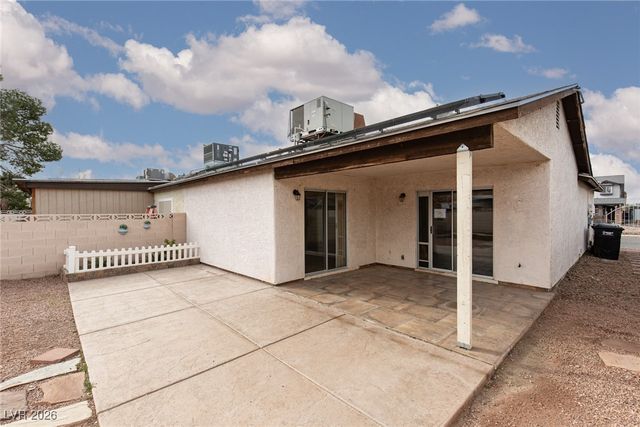 1610 Lorna Drive, Henderson, NV 89011