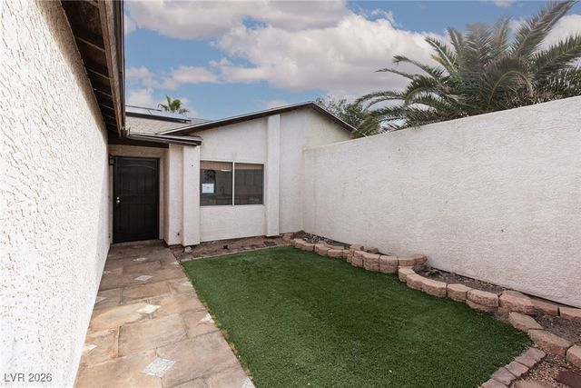 1610 Lorna Drive, Henderson, NV 89011