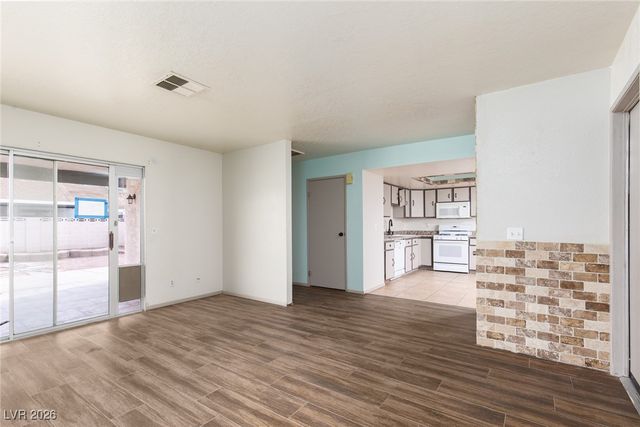 1610 Lorna Drive, Henderson, NV 89011