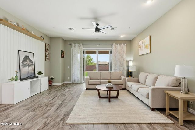 6171 S FRESNO Street, Chandler, AZ 85249
