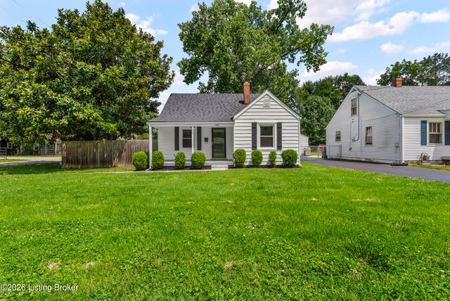 5001 Graston Ave, Louisville, KY 40216
