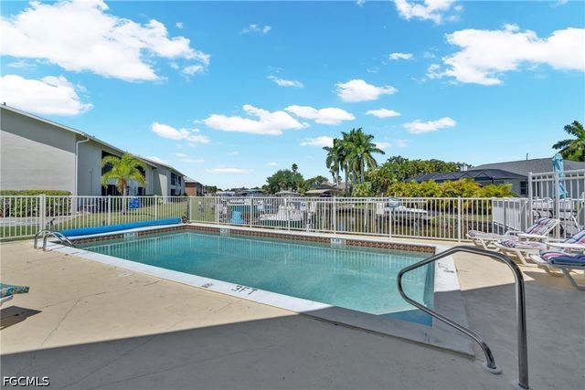 4708 SW 8th PL 203, Cape Coral, FL 33914