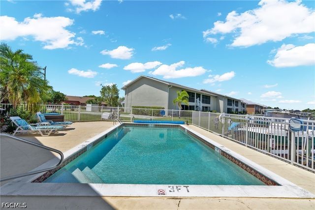4708 SW 8th PL 203, Cape Coral, FL 33914