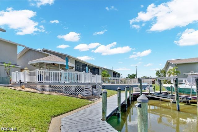 4708 SW 8th PL 203, Cape Coral, FL 33914