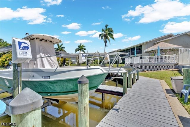 4708 SW 8th PL 203, Cape Coral, FL 33914