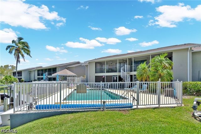 4708 SW 8th PL 203, Cape Coral, FL 33914