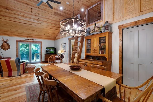 22 Noel Lane, Ellijay, GA 30540