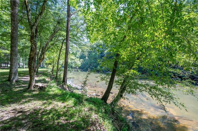 22 Noel Lane, Ellijay, GA 30540