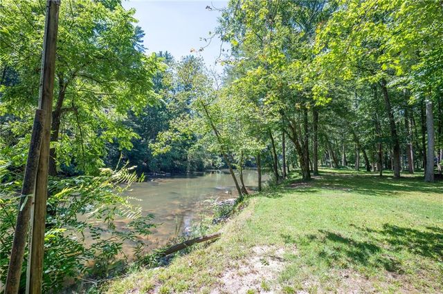 22 Noel Lane, Ellijay, GA 30540