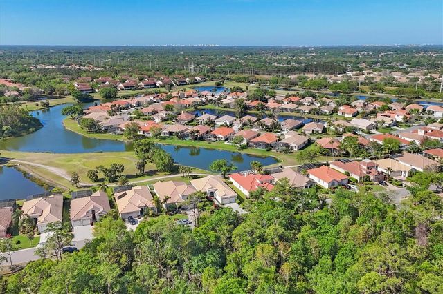 6458 TAILFEATHER WAY, Bradenton, FL 34203