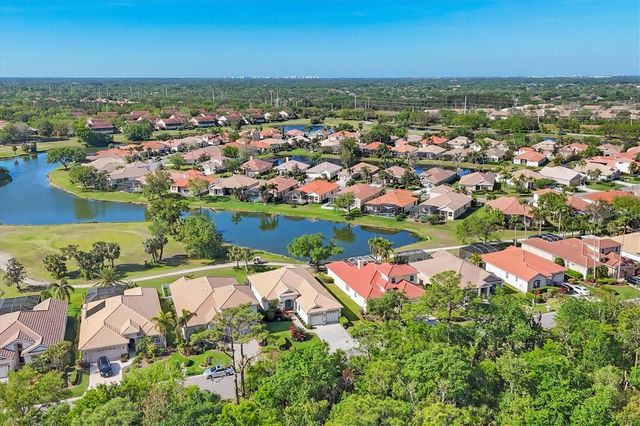 6458 TAILFEATHER WAY, Bradenton, FL 34203