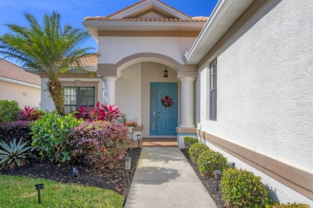 6458 TAILFEATHER WAY, Bradenton, FL 34203