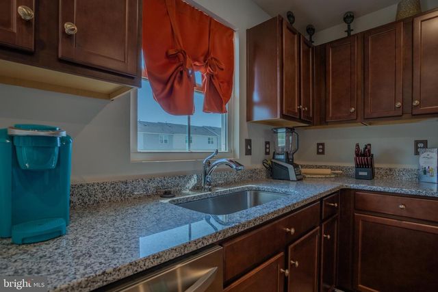 115 RHEA DR, Martinsburg, WV 25403