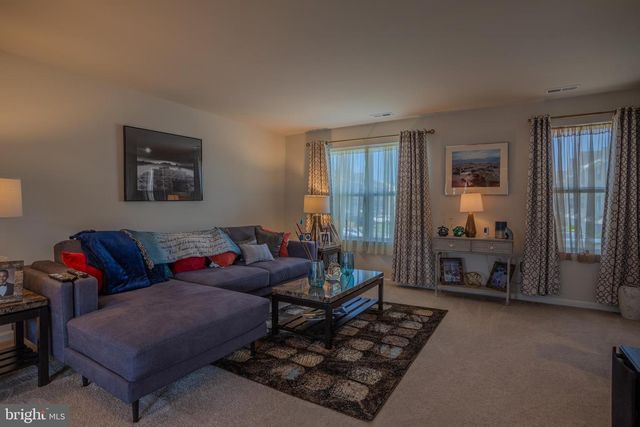 115 RHEA DR, Martinsburg, WV 25403