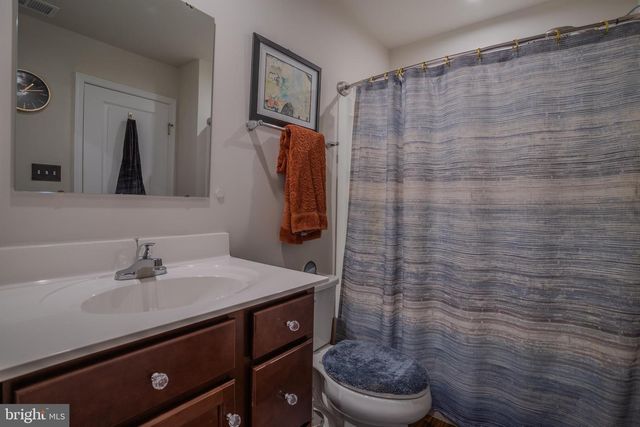 115 RHEA DR, Martinsburg, WV 25403