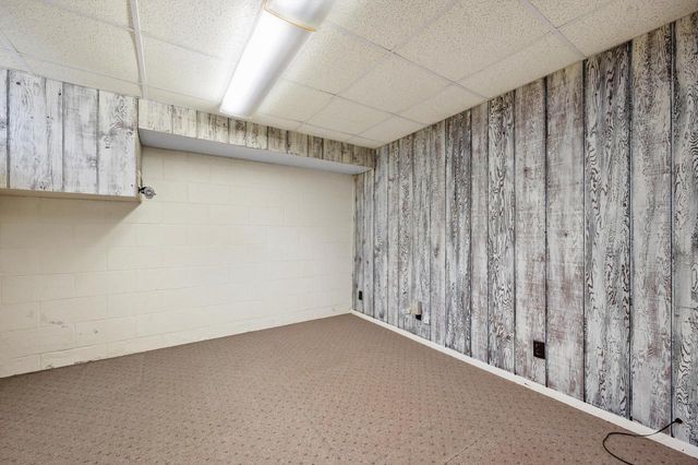 717 Heather COURT, Grafton, WI 53024