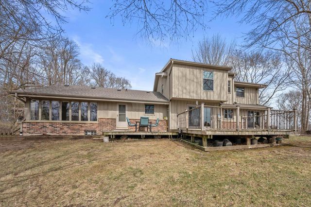 717 Heather COURT, Grafton, WI 53024