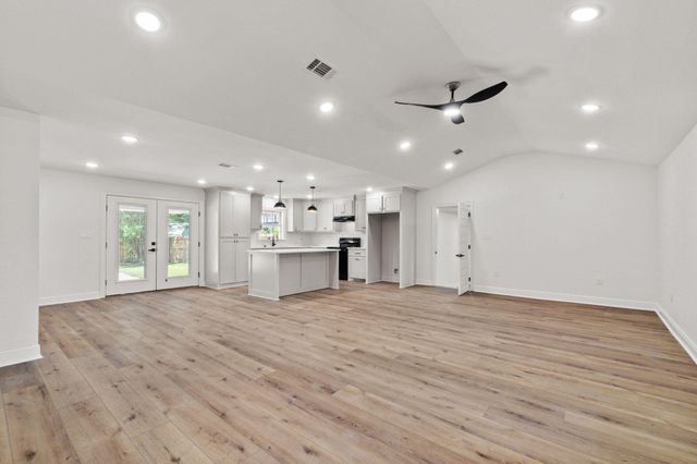 236 Hickory Grove Church Rd., Sumrall, MS 39482