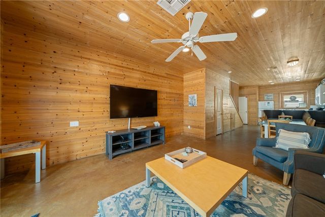 2120 S 11th St 203, Port Aransas, TX 78373